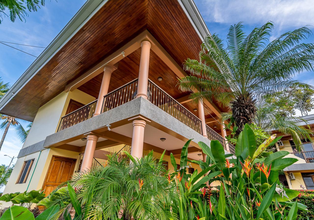 Hotel Manuel Antonio Exterior photo