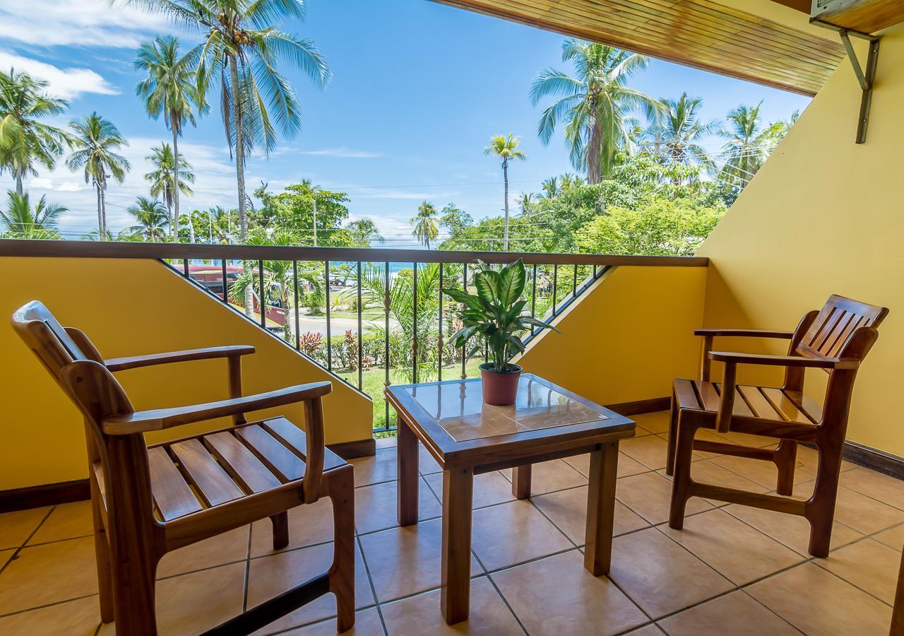 Hotel Manuel Antonio Exterior photo